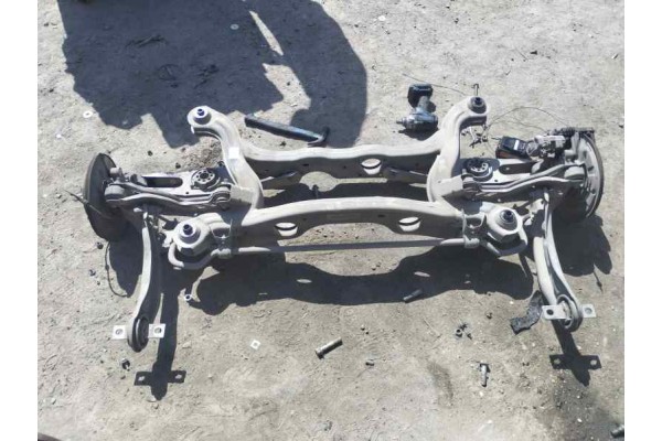 Recambio de puente trasero para mercedes-benz clase b (w246) 1.8 cdi referencia OEM IAM A2463501108  