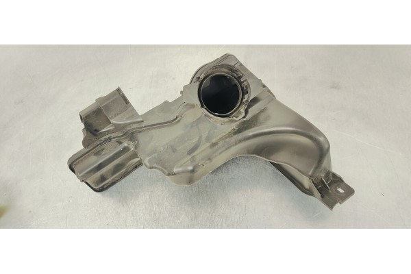 Recambio de filtro aire para ds 4 1.5 hdi referencia OEM IAM 9810920880  