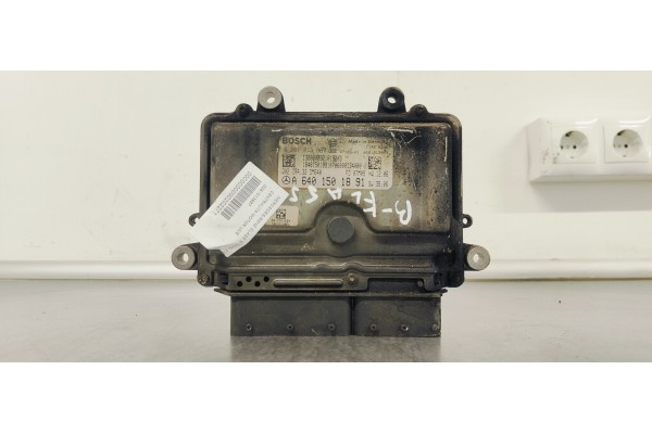 Recambio de centralita motor uce para mercedes-benz clase b (w245) 2.0 cdi referencia OEM IAM 0281013967  