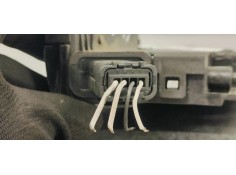 Recambio de cerradura puerta delantera derecha para renault clio iv 1.5 dci referencia OEM IAM 805004945R  