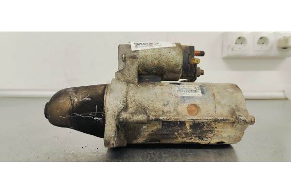 Recambio de motor arranque para subaru forester s12 2.0 d referencia OEM IAM 23300AA620  