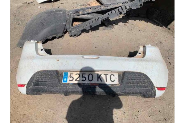 Recambio de paragolpes trasero para renault clio iv 1.5 dci 75 fap referencia OEM IAM   