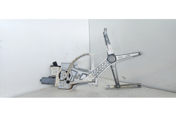 Recambio de elevalunas delantero derecho para opel vectra c berlina club referencia OEM IAM 9178988  