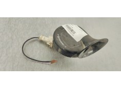 Recambio de claxon para renault clio iii 1.5dci 85 referencia OEM IAM 8200146198  