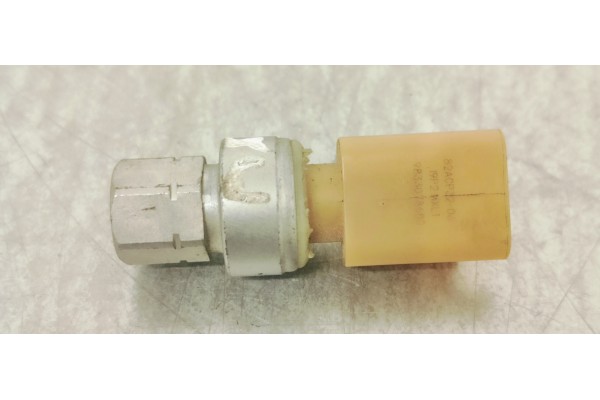 Recambio de sensor para ds 4 1.5 hdi referencia OEM IAM 9833078680  