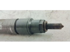 Recambio de inyector para volkswagen golf iv berlina (1j1) básico referencia OEM IAM 038130201G  