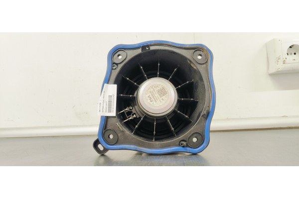 Recambio de sistema audio / radio cd para ds 4 1.5 hdi referencia OEM IAM 983093228003  