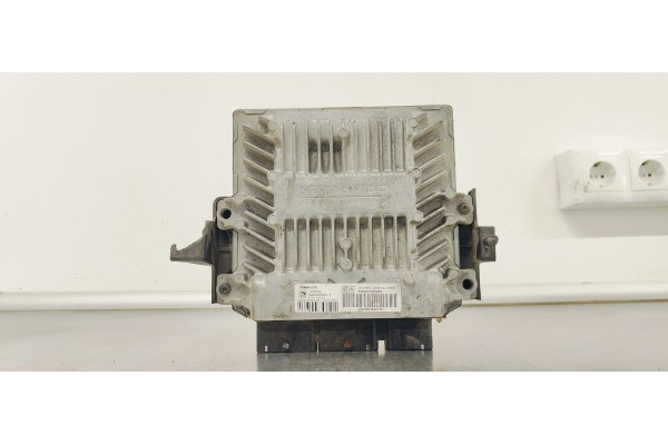 Recambio de centralita motor uce para citroen c5 berlina collection referencia OEM IAM 9663885680  