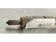 Recambio de inyector para renault scenic ii emotion referencia OEM IAM 0445110110B  
