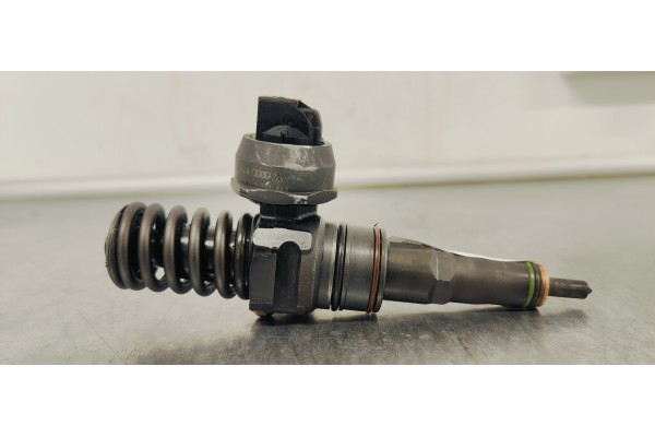 Recambio de inyector para seat leon (1p1) reference referencia OEM IAM 038130073AG  