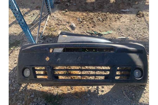 Recambio de paragolpes delantero para renault trafic combi (ab 4.01) referencia OEM IAM   