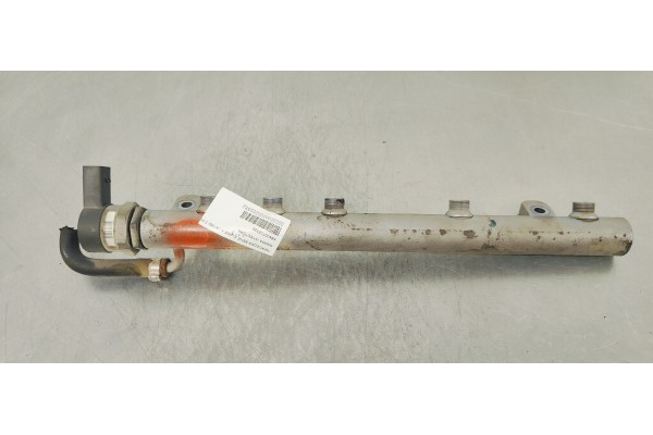 Recambio de rampa inyectora para mercedes-benz clase a (w169) 2.0cdi 110 [180] referencia OEM IAM A6400702395  
