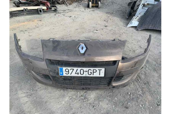 Recambio de paragolpes delantero para renault scenic iii 1.5dci 85 referencia OEM IAM   