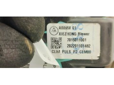Recambio de ventilador calefaccion para peugeot 208 (p2) 1.5 hdi referencia OEM IAM 7015011001  