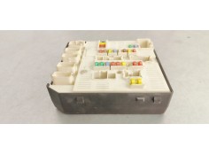 Recambio de caja reles / fusibles para renault megane iii coupe 1.5 dci 110 fap referencia OEM IAM 284B60168R  