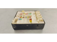 Recambio de caja reles / fusibles para renault megane iii coupe 1.5 dci 110 fap referencia OEM IAM 284B60168R  
