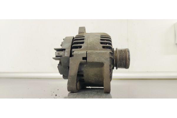 Recambio de alternador para renault megane ii berlina 5p confort authentique referencia OEM IAM 2542945B  