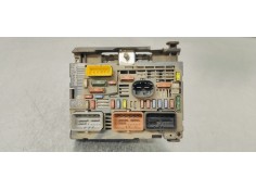 Recambio de caja reles / fusibles para citroen c5 berlina 1.6 16v hdi fap referencia OEM IAM 9667044980  