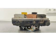 Recambio de caja reles / fusibles para citroen c5 berlina 1.6 16v hdi fap referencia OEM IAM 9667044980  