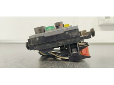Recambio de caja reles / fusibles para citroen c5 berlina 1.6 16v hdi fap referencia OEM IAM 9667044980  