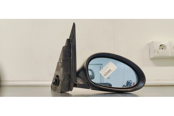 Recambio de retrovisor derecho para bmw serie 1 berlina (e81/e87) 2.0 d referencia OEM IAM E1010803  