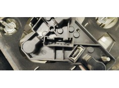 Recambio de piloto trasero izquierdo para bmw serie 1 berlina (e81/e87) 2.0 d referencia OEM IAM 6924501  