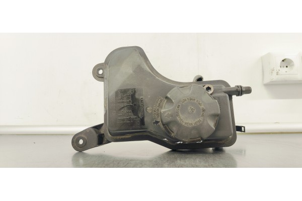 Recambio de deposito expansion para bmw serie 1 berlina (e81/e87) 2.0 d referencia OEM IAM 75300799  