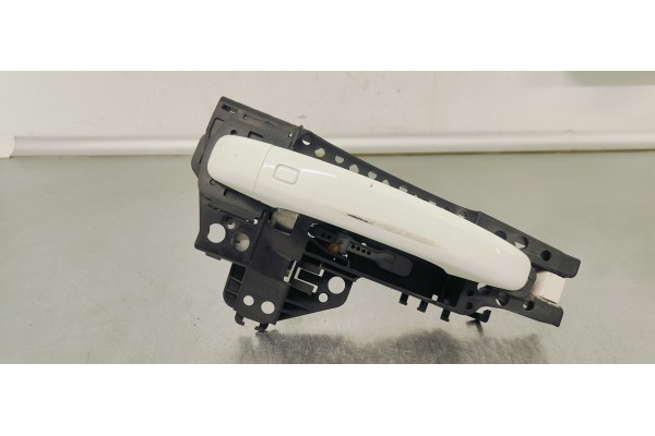 Recambio de maneta exterior trasera derecha para audi a4 ber. (b8) 2.0 tdi referencia OEM IAM 8T0837886B  