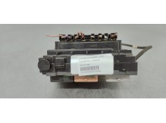 Recambio de caja reles / fusibles para citroen c4 picasso 1.6 hdi referencia OEM IAM 9675877080  