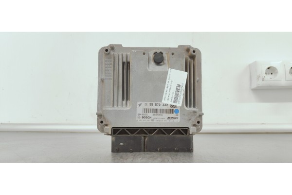Recambio de centralita motor uce para opel insignia berlina 2.0cdti 130 fap referencia OEM IAM 0281015149  
