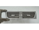 Recambio de rejilla aireadora para audi a4 ber. (b8) 2.0 tdi referencia OEM IAM 8T1820951E  