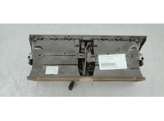 Recambio de rejilla aireadora para audi a4 ber. (b8) 2.0 tdi referencia OEM IAM 8T1820951E  