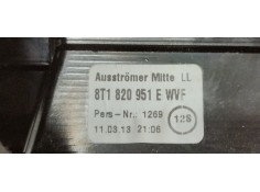 Recambio de rejilla aireadora para audi a4 ber. (b8) 2.0 tdi referencia OEM IAM 8T1820951E  