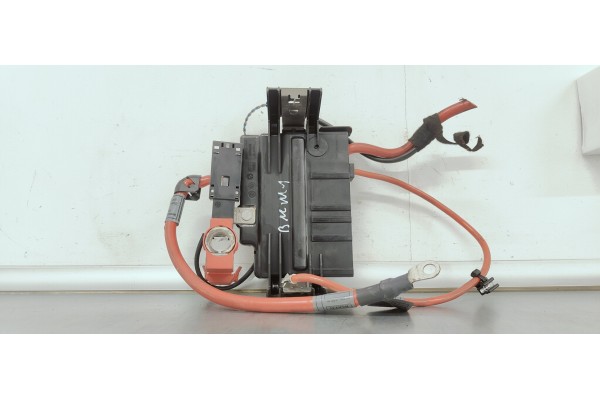 Recambio de caja reles / fusibles para bmw serie 1 berlina (e81/e87) 2.0 d referencia OEM IAM 6936653  