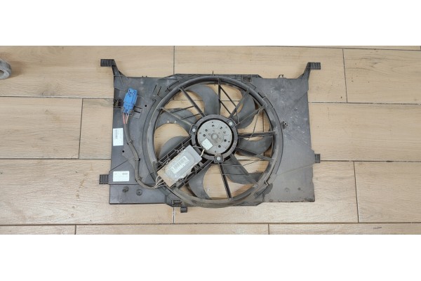 Recambio de electroventilador para mercedes-benz clase b (w245) 2.0 cdi referencia OEM IAM A1695002093  