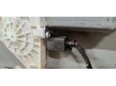 Recambio de elevalunas delantero derecho para mercedes-benz clase b (w245) 2.0 cdi referencia OEM IAM A1697202879  
