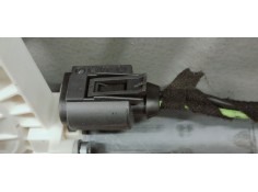 Recambio de elevalunas delantero izquierdo para mercedes-benz clase b (w245) 2.0 cdi referencia OEM IAM A1697202779  