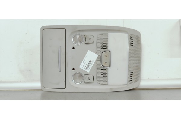 Recambio de luz interior para audi a4 ber. (b8) 2.0 tdi referencia OEM IAM 8T0947135BF  
