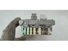 Recambio de caja reles / fusibles para citroen c4 berlina cool referencia OEM IAM 9661682980  