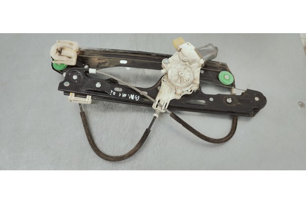Recambio de elevalunas delantero izquierdo para bmw serie 1 berlina (e81/e87) 2.0 d referencia OEM IAM 7067795S  