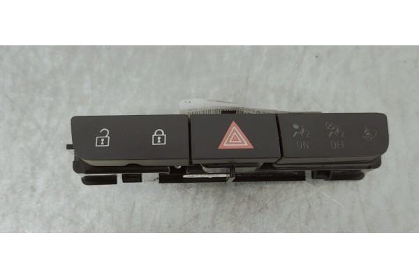 Recambio de warning para opel insignia berlina 2.0cdti 130 fap referencia OEM IAM 13271927  