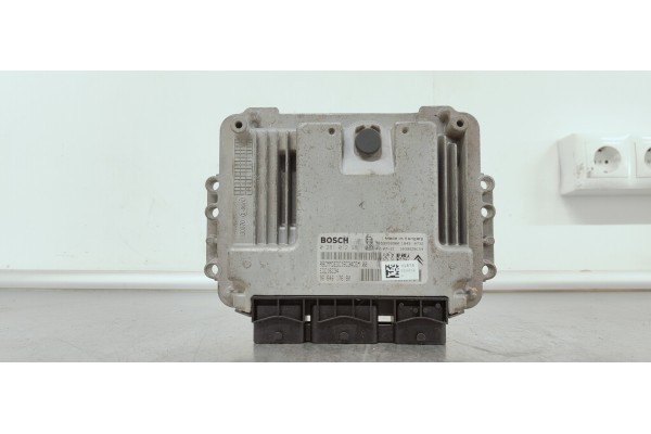 Recambio de centralita motor uce para citroen c4 picasso 1.6 hdi referencia OEM IAM 0281012981  
