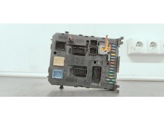 Recambio de caja reles / fusibles para citroen c4 picasso 1.6 hdi referencia OEM IAM 9664059080  
