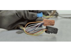 Recambio de retrovisor izquierdo para citroen c4 picasso 1.6 hdi referencia OEM IAM E9024375  