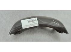 Recambio de guarnecidos palanca cambio para citroen c4 picasso 1.6 hdi referencia OEM IAM 9660065477  