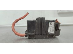 Recambio de caja reles / fusibles para opel insignia berlina 2.0cdti 130 fap referencia OEM IAM 13285113  