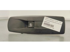 MANDO ELEVALUNAS DELANTERO DERECHO 809600004R 