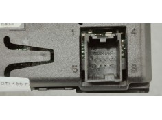 Recambio de pantalla multifuncion para opel insignia berlina 2.0cdti 130 fap referencia OEM IAM 13233977F  