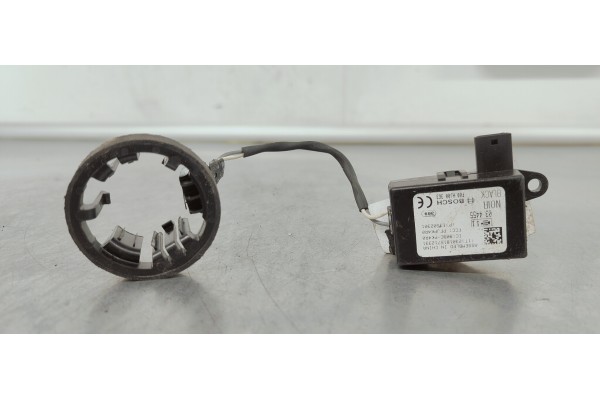 Recambio de centralita inmovilizador para opel insignia berlina 2.0cdti 130 fap referencia OEM IAM 13502301  