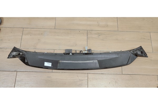 Recambio de aleron trasero para peugeot 208 (p2) 1.5 hdi referencia OEM IAM 9828895580  
